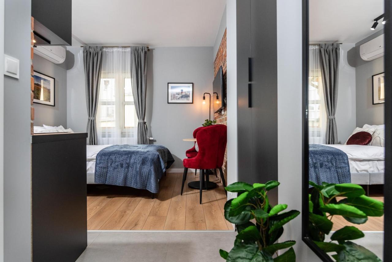 Felicjanek 15 - By Upstairs Apartment Krakow Exterior photo